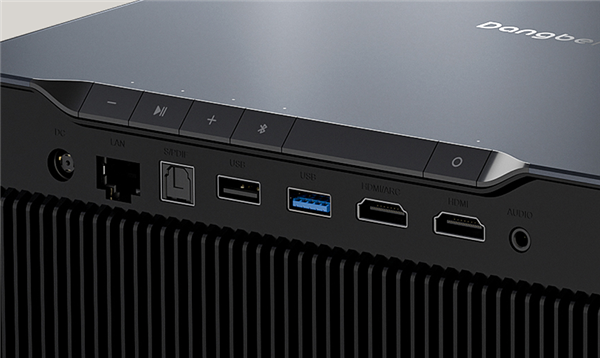 4K投影仪当贝F6新品发布!纯玻璃镜头不虚焦 再创亮度新标杆